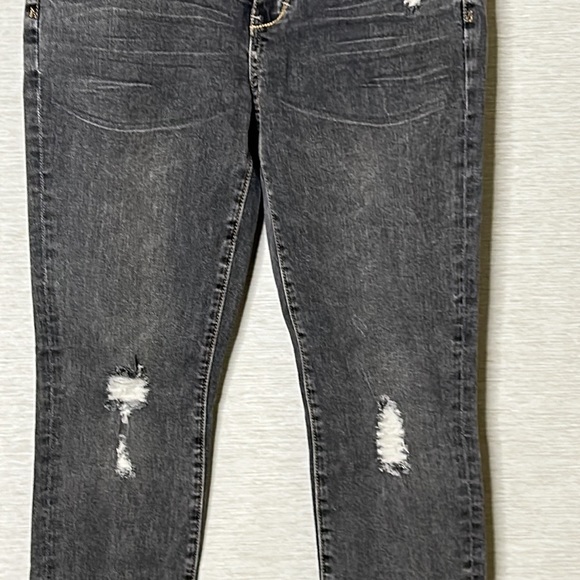 Boston Proper So Sexy Skinny Boyfriend Black Wash Jeans Size 4 NWT - Picture 4 of 11